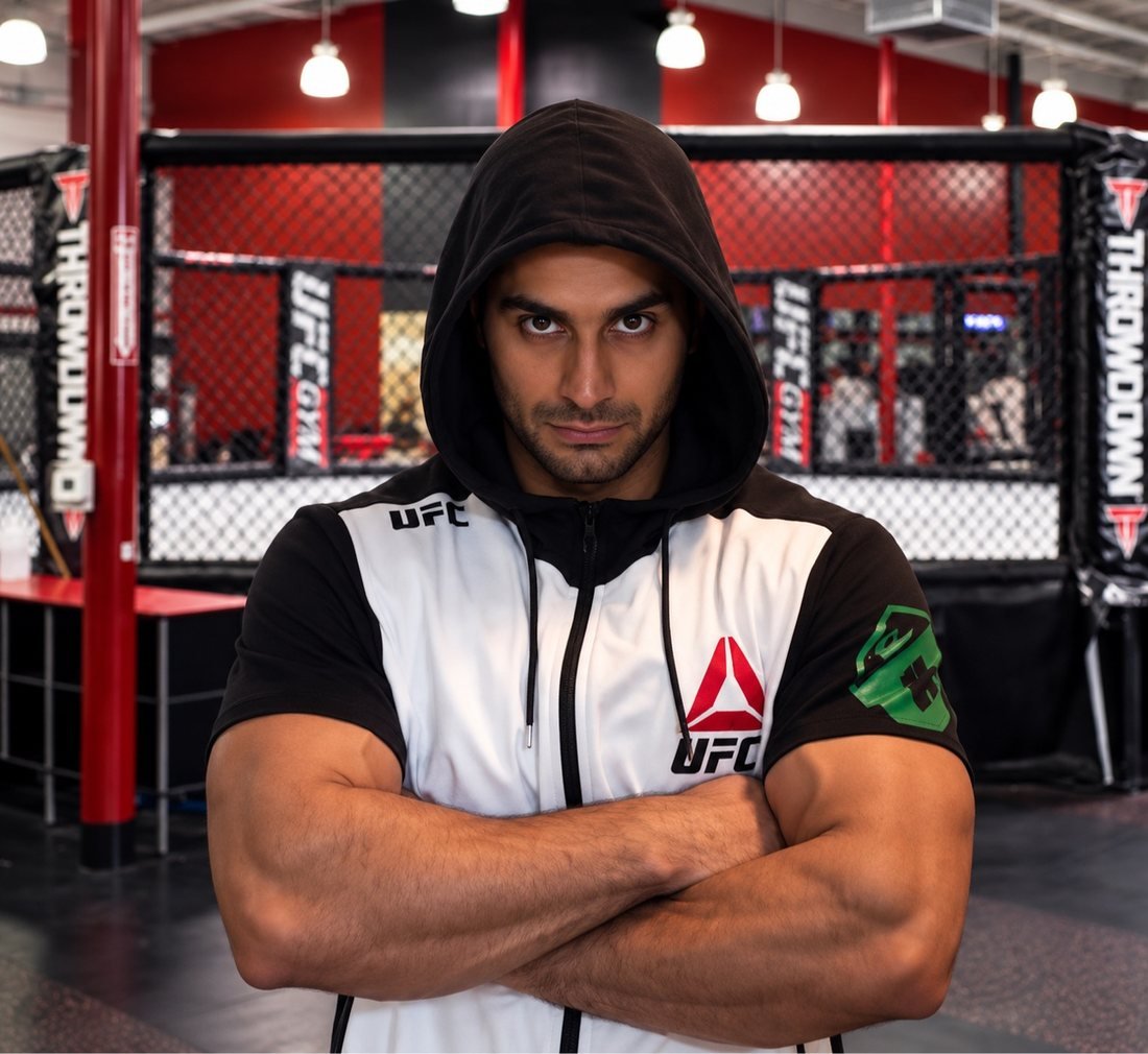 Mah Ghasemi, founder of FitnessBlackBelt, at the UFC gym